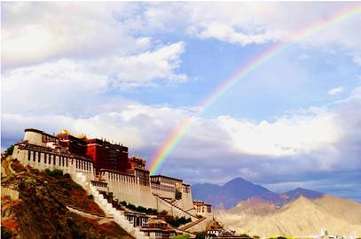 西藏之旅，探寻自然美景，寻觅内心平和之乐